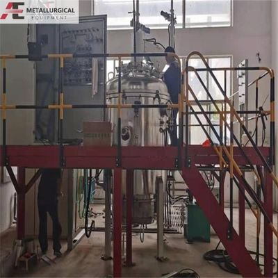 Vertikaler Vakuum-Induktionsschmelzofen für Platin, Stahl, Eisen und Gold