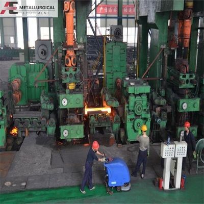 Kleine Warmwalzmaschine Stahlstahlwalzmaschine Produktionslinie 0,5-5T/H Automatisch