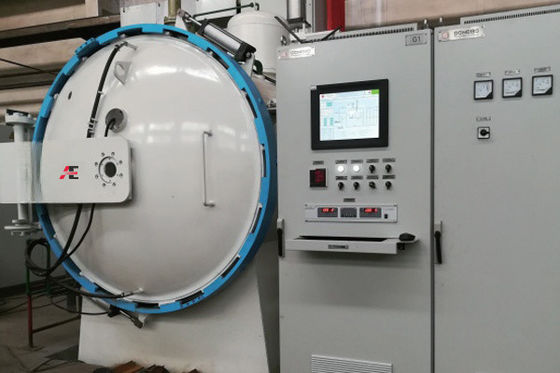 Niedrigspannungs Vakuum-Karburierungsöfen Industrievakuumöfen Hohe Flexibilität